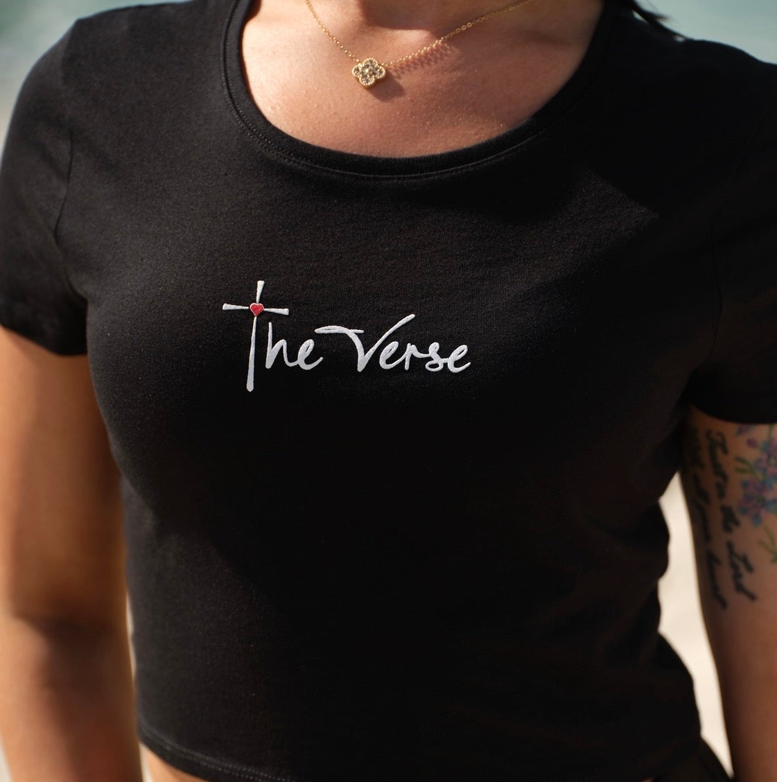 The Verse Signature Crop – Black