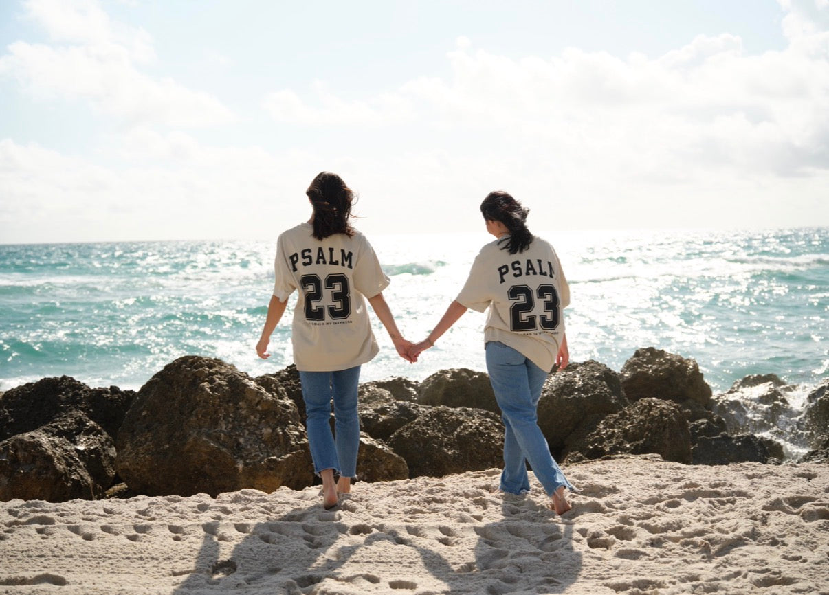 The Verse Psalm 23 Oversized Tee – Sand