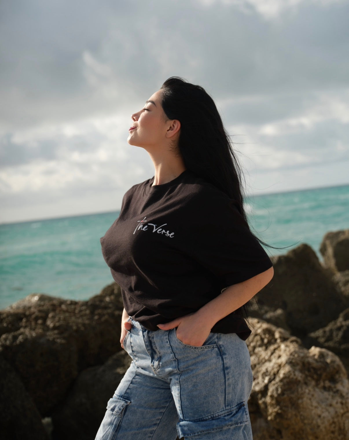 The Verse Psalm 23 Oversized Tee - Black